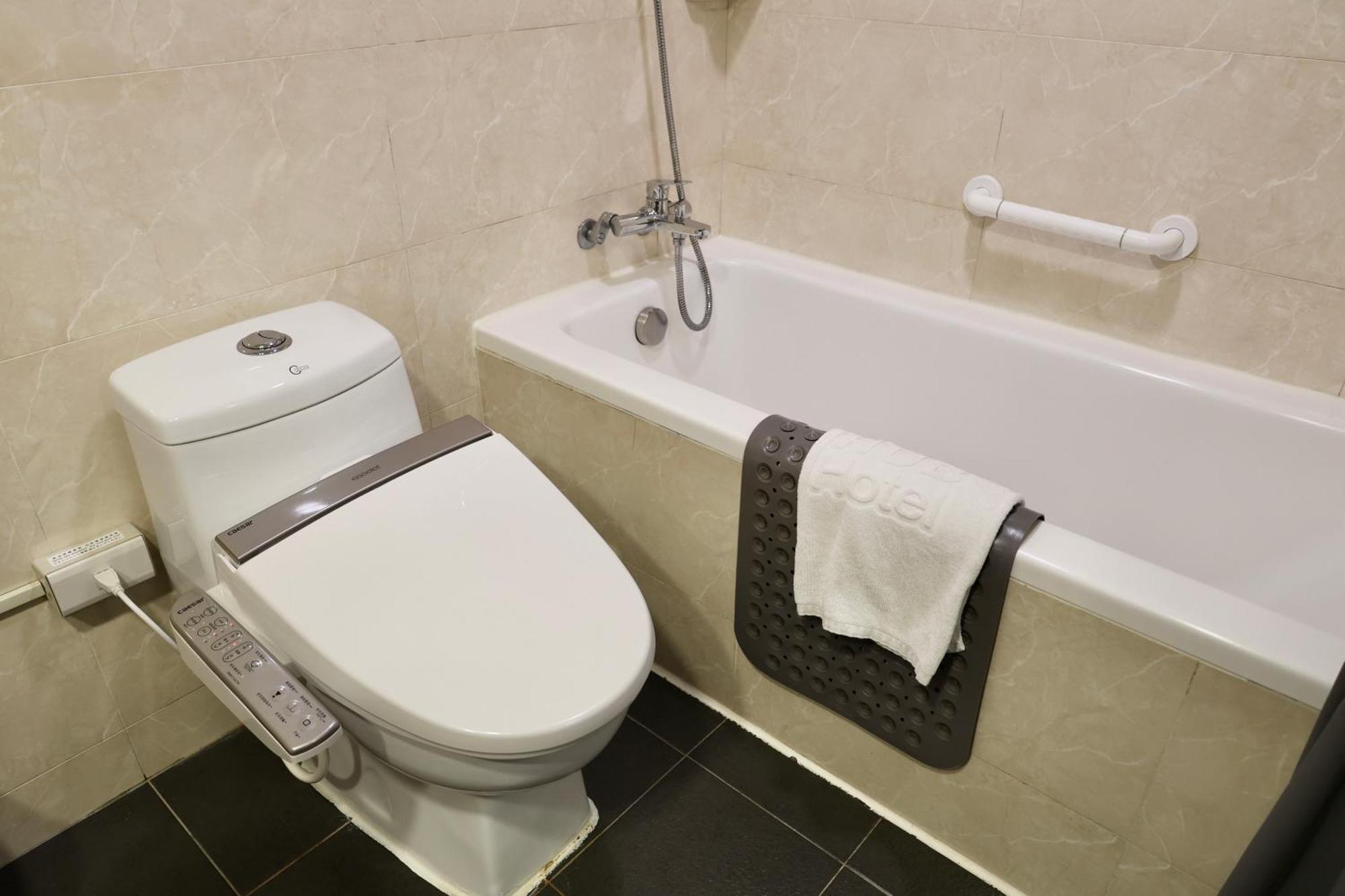 Hub Hotel - Zhongshan Branch Đài Bắc Ngoại thất bức ảnh