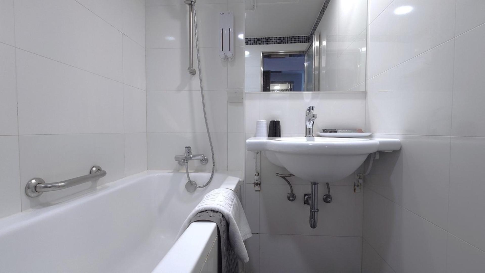 Hub Hotel - Zhongshan Branch Đài Bắc Ngoại thất bức ảnh